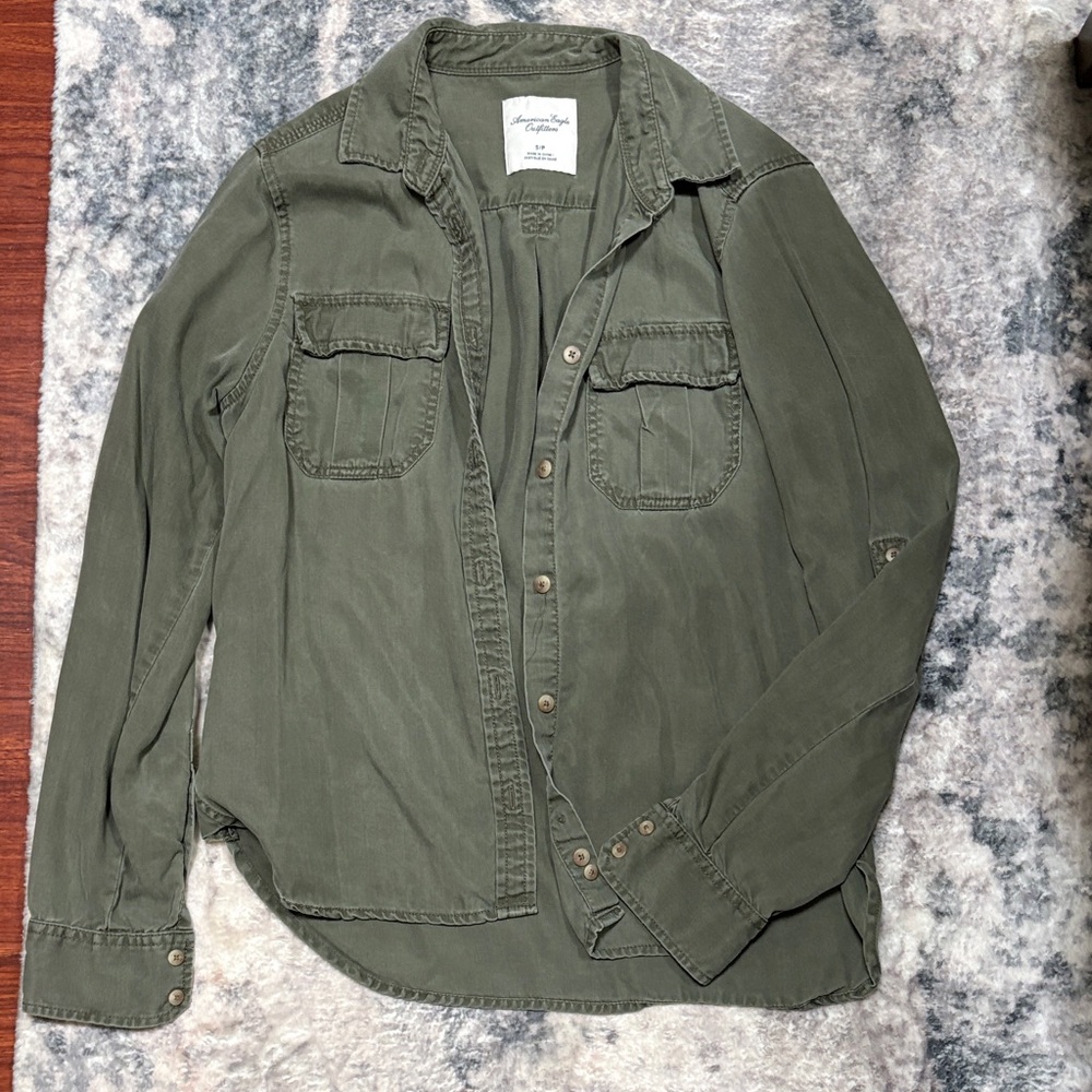 American Eagle Outfitters Sage Green Shirt